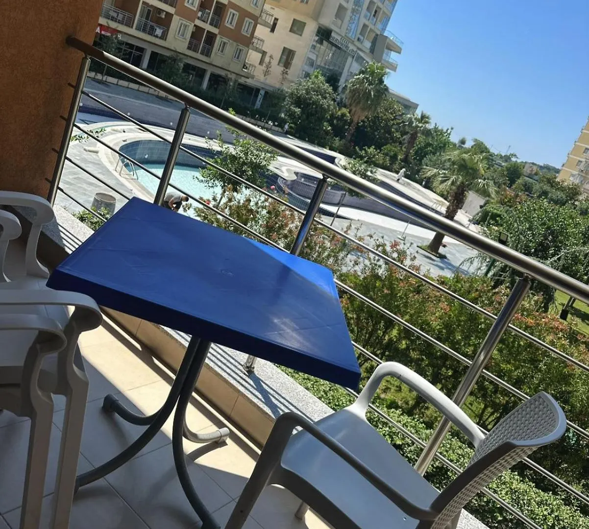 Landi Apartamente Shengjin Te Rafaelo Albania